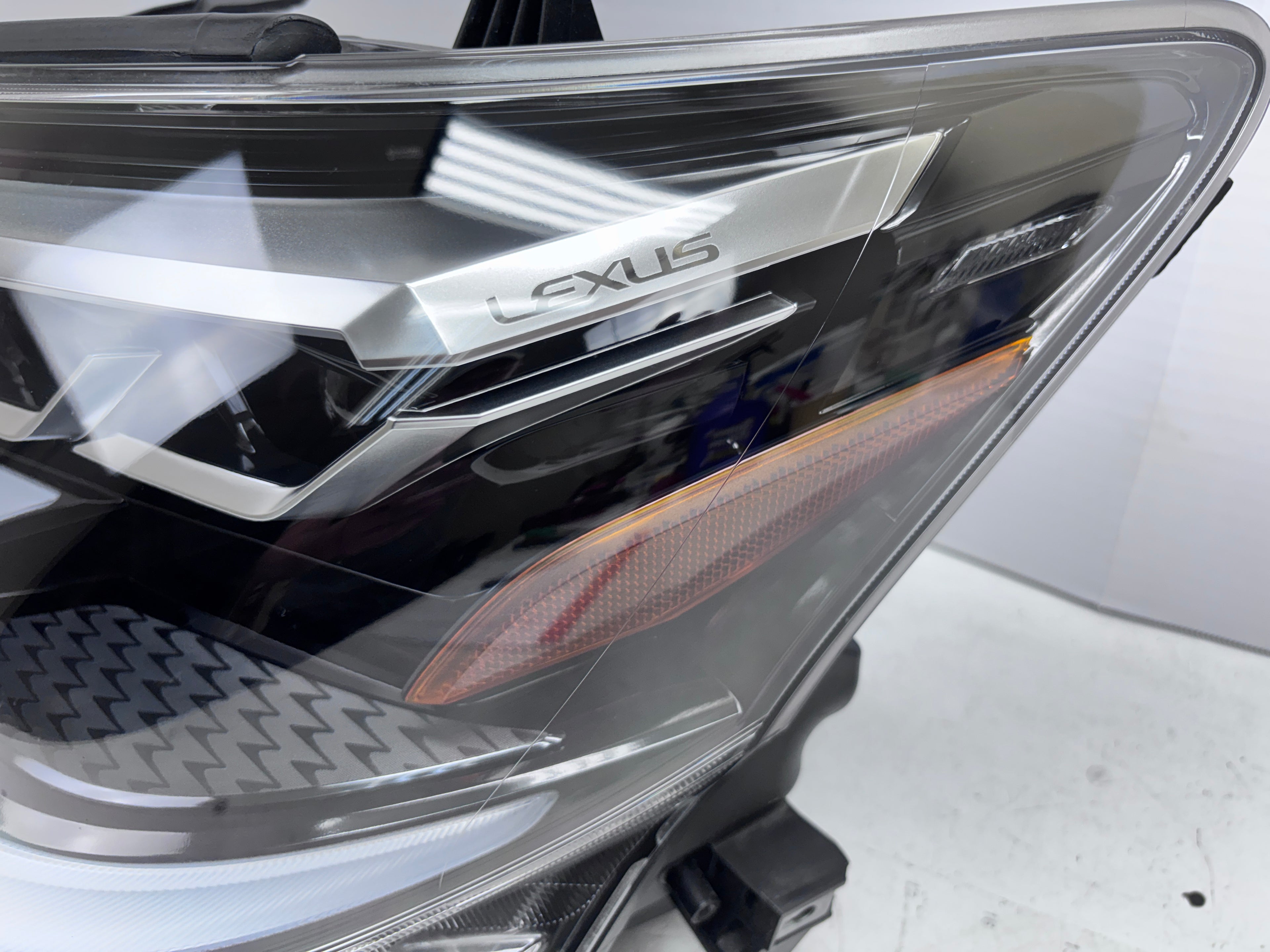 2020-2023 Lexus GX460 LED front left oem factory headlight 81185-60p70