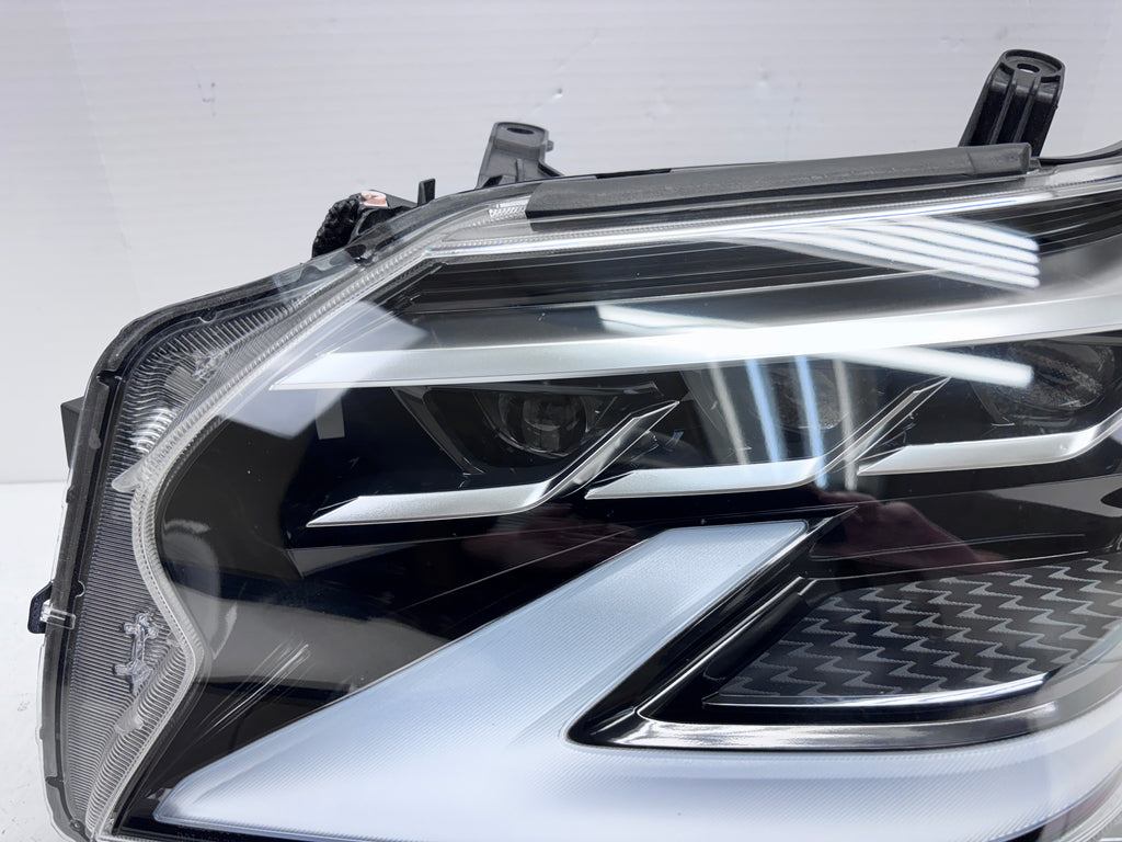 2020-2023 Lexus GX460 LED front left oem factory headlight 81185-60p70