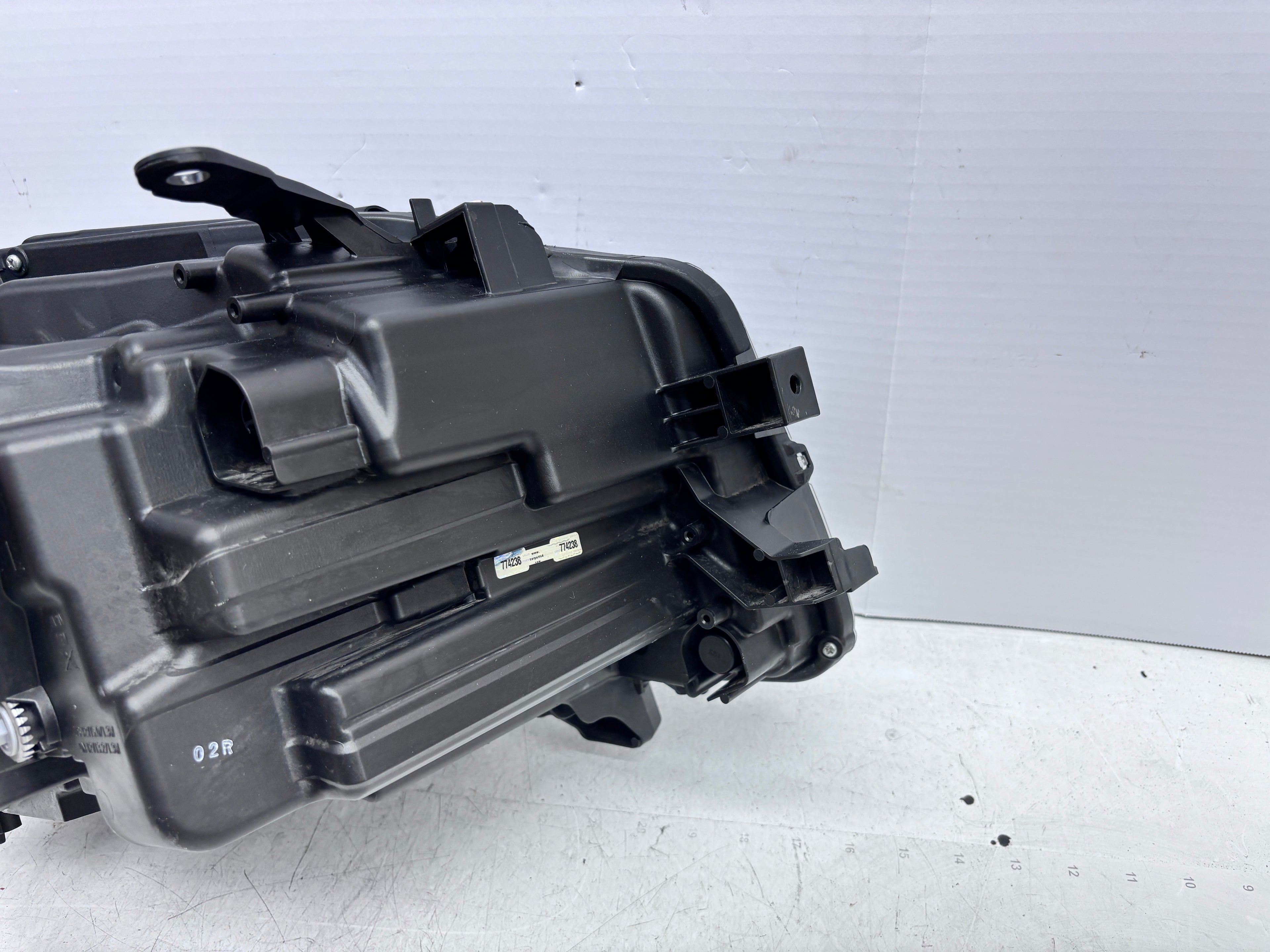 2020-2023 Lexus GX460 LED front left oem factory headlight 81185-60p70