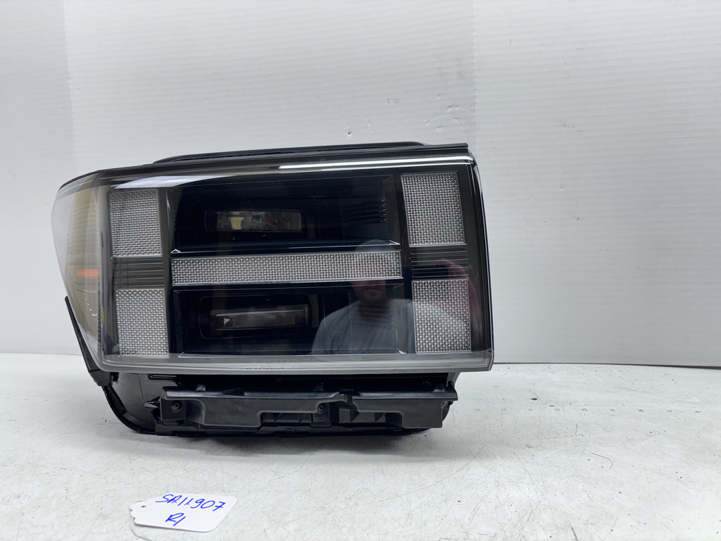 2024-2026 Hyundai Santa Fe LED front right OEM headlight factory 92102-R6100