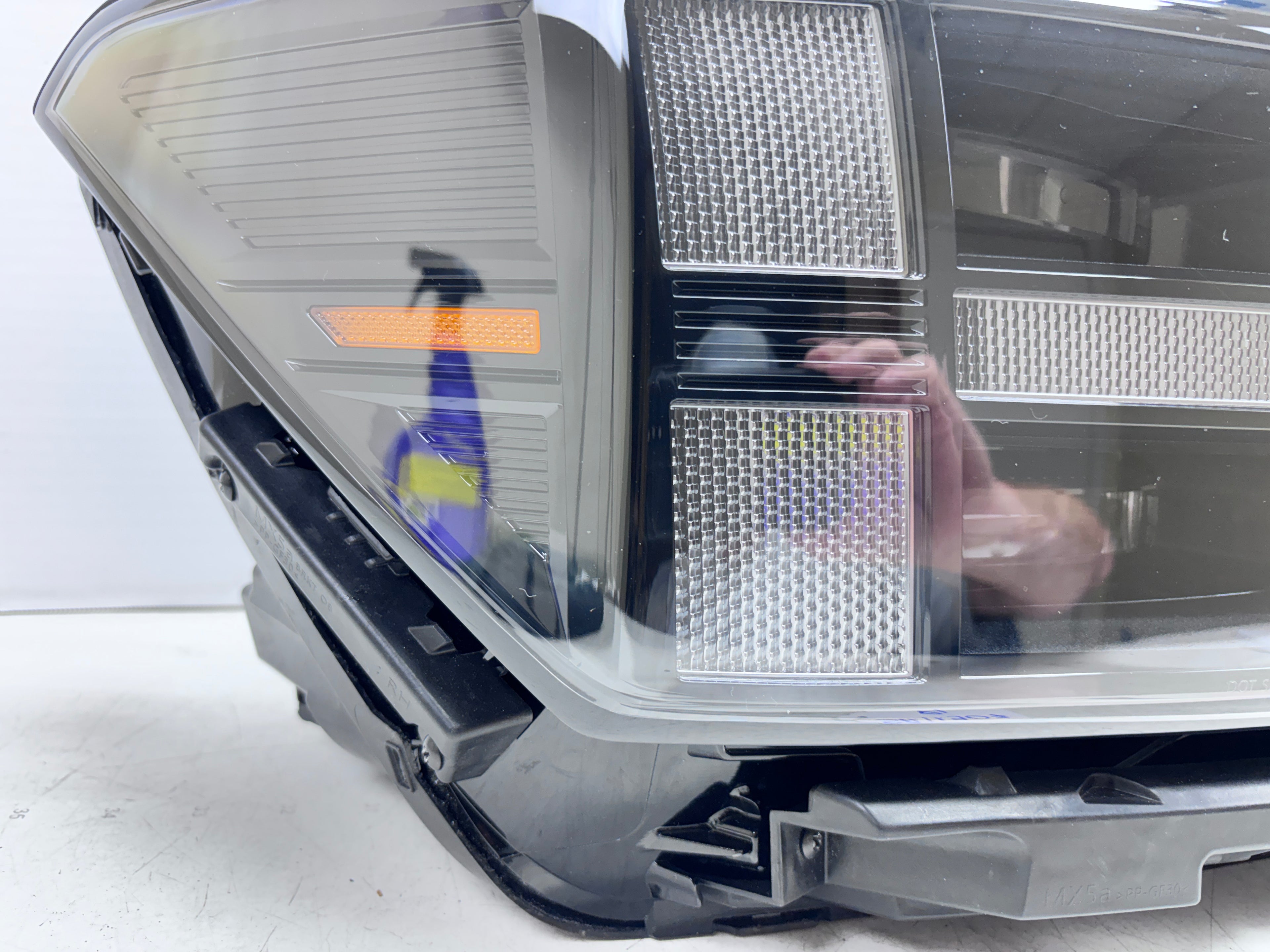 2024-2026 Hyundai Santa Fe LED front right OEM headlight factory 92102-R6100