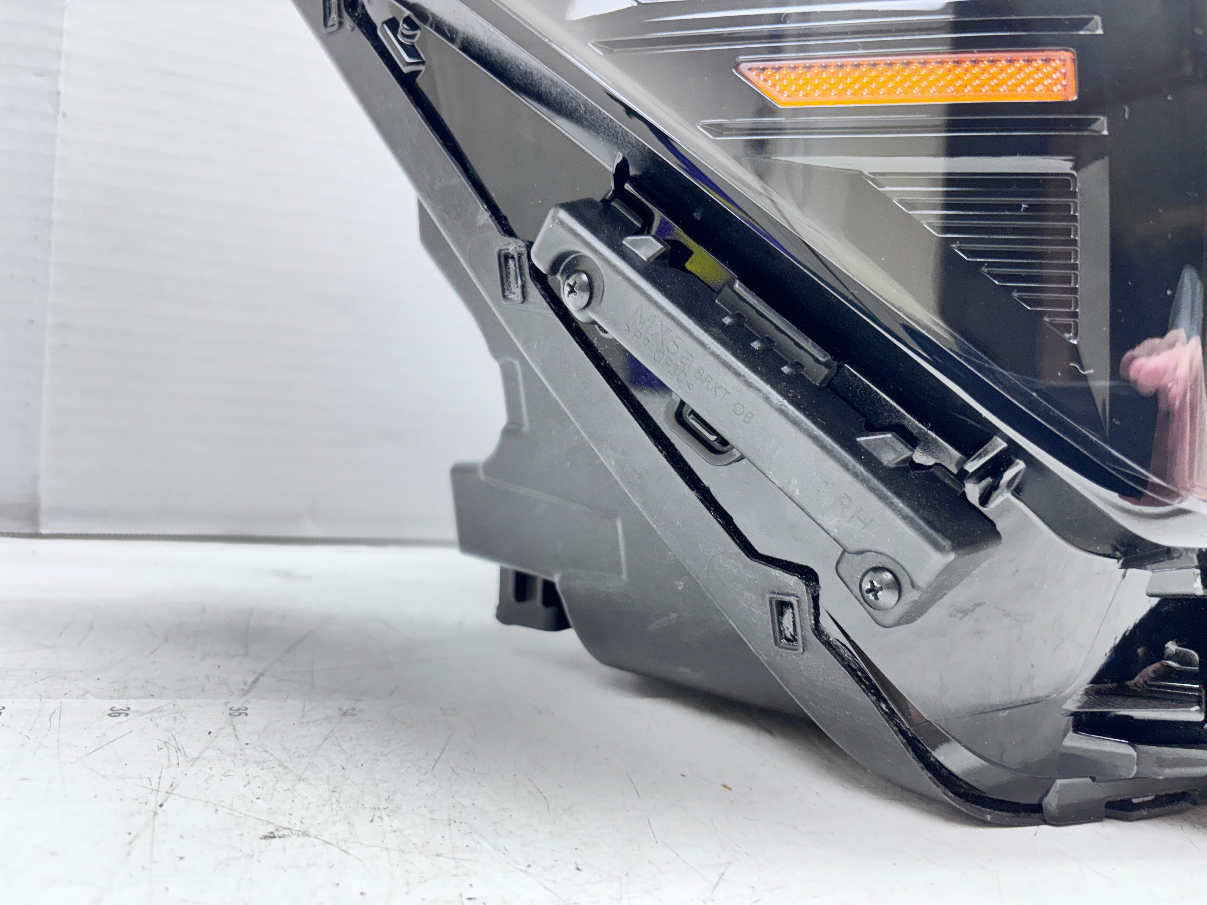 2024-2026 Hyundai Santa Fe LED front right OEM headlight factory 92102-R6100